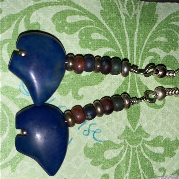 Beautiful earrings - Picture 2 of 2